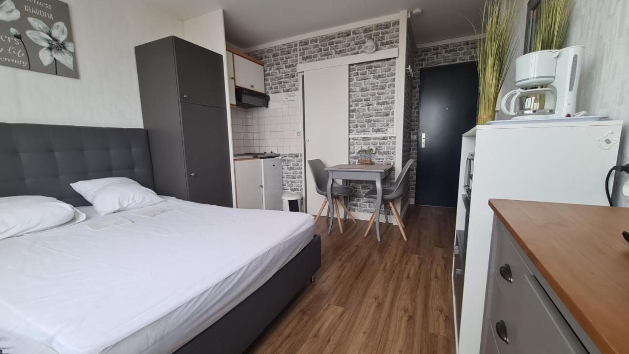 Residence Du Bord De Mer 9 Appartements Avec Une Vraie Vue Mer Le Tréport Екстериор снимка
