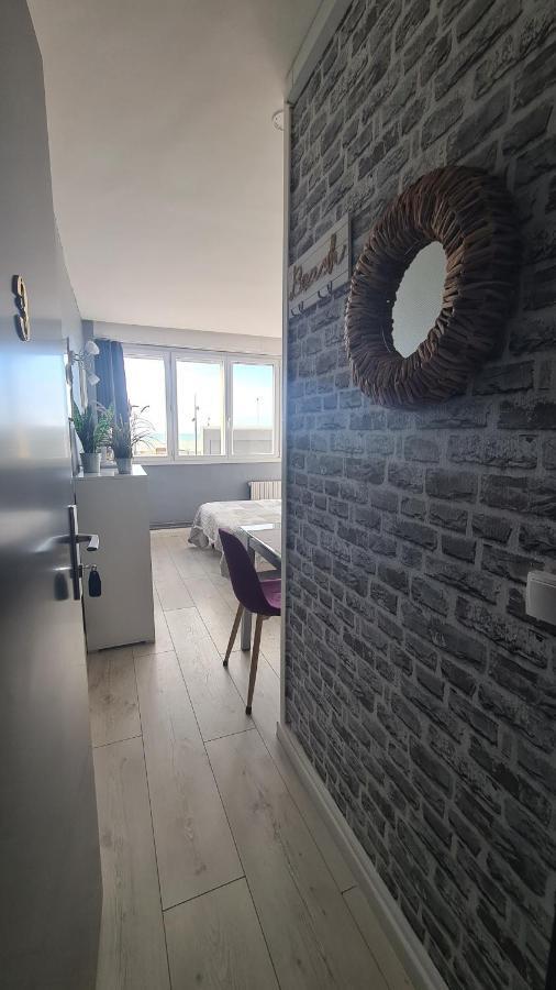 Residence Du Bord De Mer 9 Appartements Avec Une Vraie Vue Mer Le Tréport Екстериор снимка