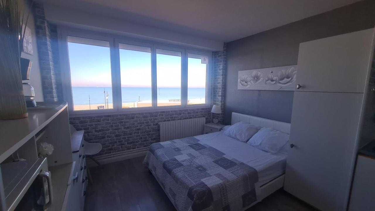 Residence Du Bord De Mer 9 Appartements Avec Une Vraie Vue Mer Le Tréport Екстериор снимка