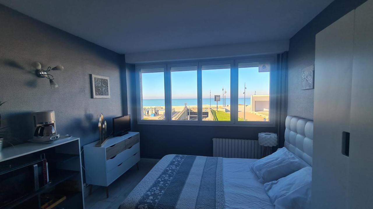 Residence Du Bord De Mer 9 Appartements Avec Une Vraie Vue Mer Le Tréport Екстериор снимка