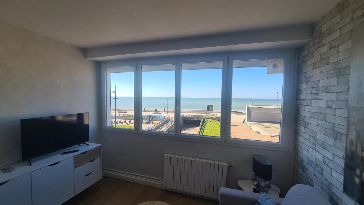 Residence Du Bord De Mer 9 Appartements Avec Une Vraie Vue Mer Le Tréport Екстериор снимка