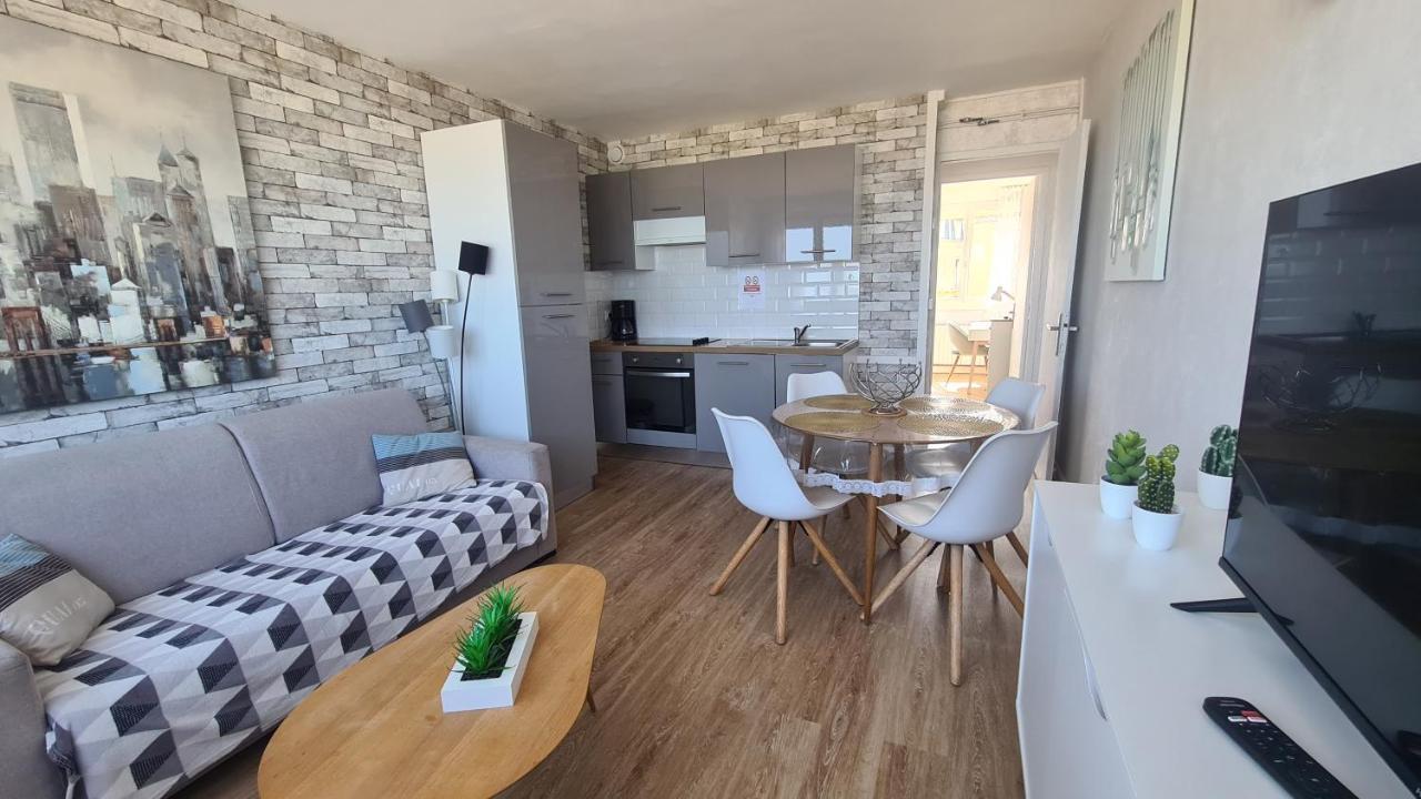 Residence Du Bord De Mer 9 Appartements Avec Une Vraie Vue Mer Le Tréport Екстериор снимка