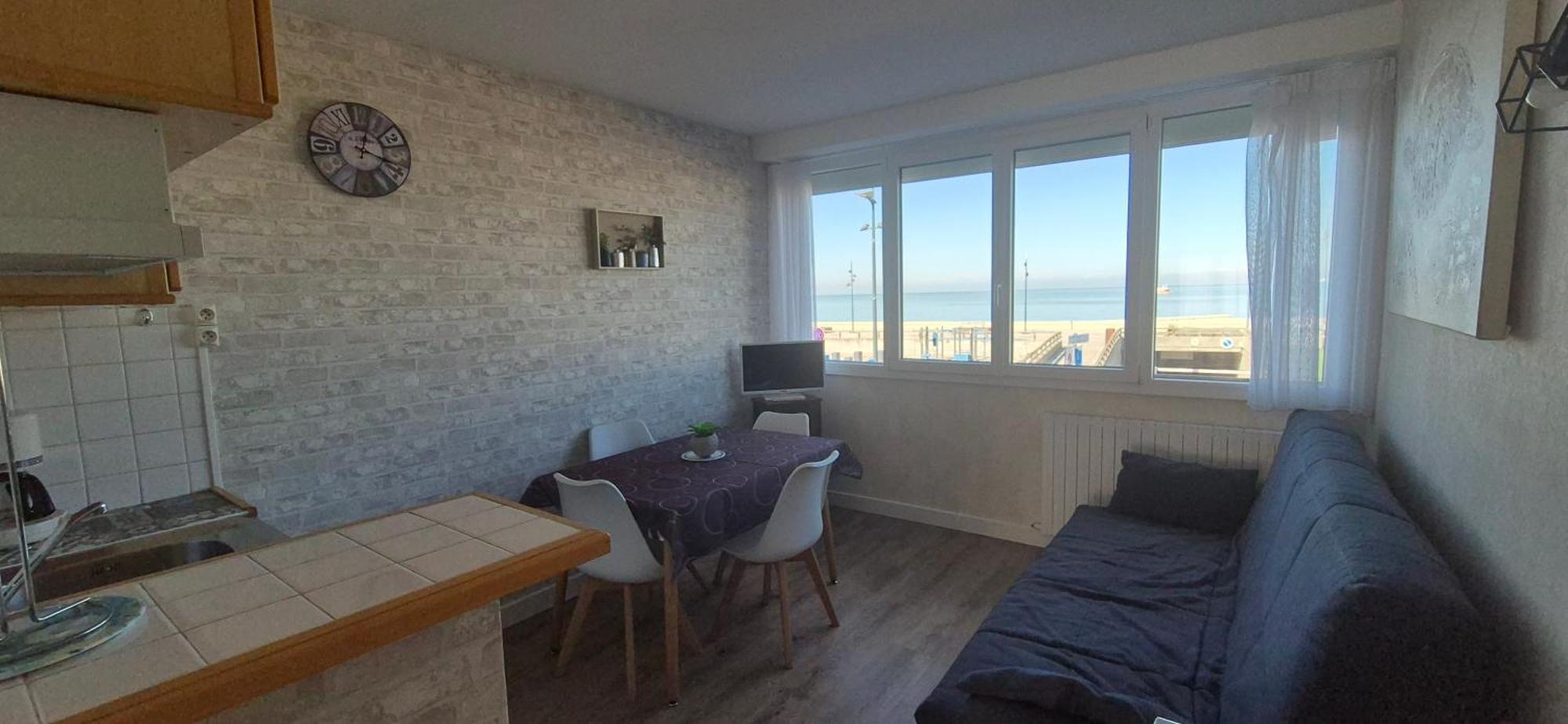 Residence Du Bord De Mer 9 Appartements Avec Une Vraie Vue Mer Le Tréport Екстериор снимка