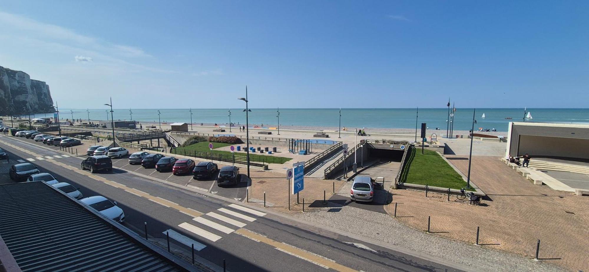 Residence Du Bord De Mer 9 Appartements Avec Une Vraie Vue Mer Le Tréport Екстериор снимка